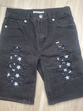 Boys Size 18 Black Distressed Denim Shorts Star Patch Youth Streetwear